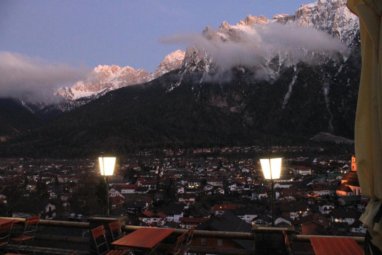 Berggasthof Karntner Alm Hotel Mittenwald Exterior foto