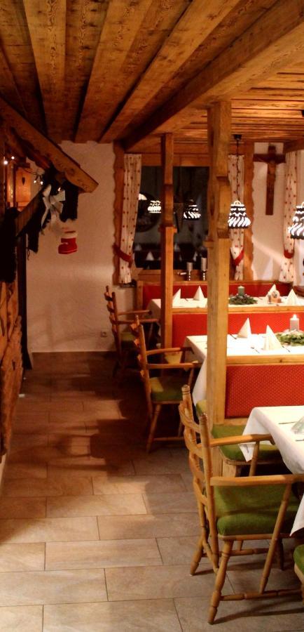 Berggasthof Karntner Alm Hotel Mittenwald Exterior foto
