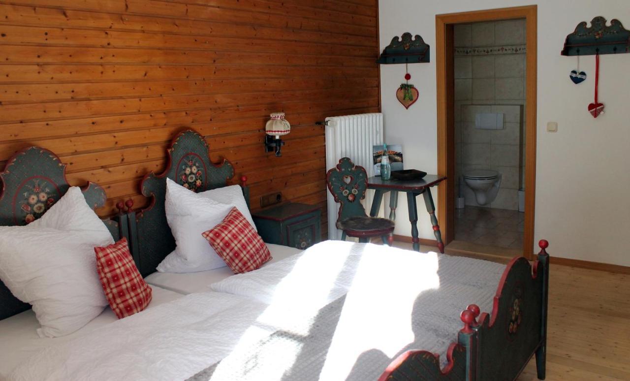 Berggasthof Karntner Alm Hotel Mittenwald Exterior foto